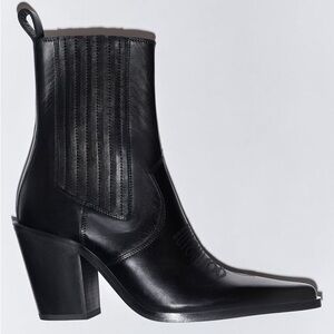 LEATHER HEELED COWBOY ANKLE BOOTS